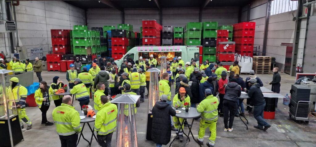 Mirec NV nieuwjaarsreceptie, bedrijfsevent Sint-Niklaas, Holy-Water Drinks Truck, personeelsbijeenkomst nieuwjaar,