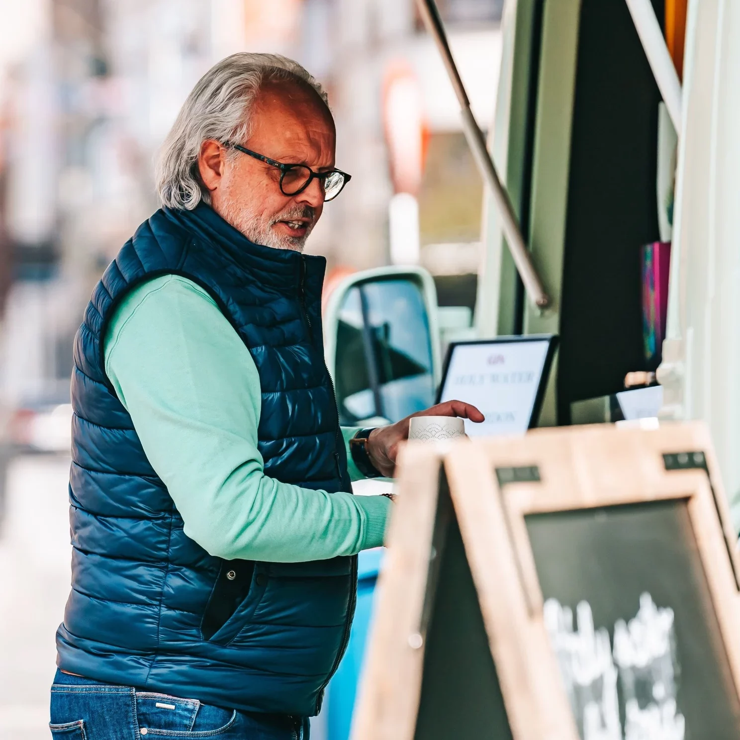Holy-Water verhaal, Drinks Truck introductie, GinTony en Janna blog, bar on wheels spirits